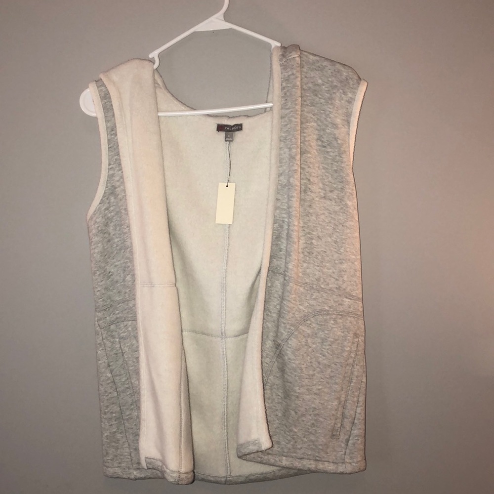 New with tags vest!